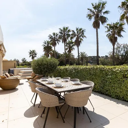 Le Palm Sanary-sur-Mer