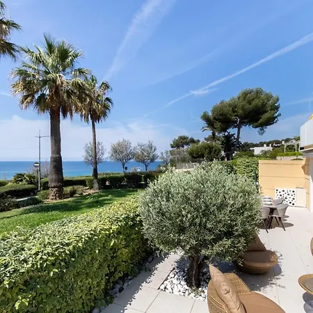 Le Palm Sanary-sur-Mer